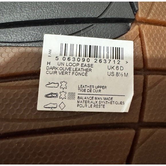 Clarks Unstructured Women’s Un Loop Ease Leather Sneaker Mule Size 8.5‎ - Picture 11 of 11